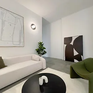  Appartamento Casa Unica - Spacious & Contemporary - Bullona I Italia