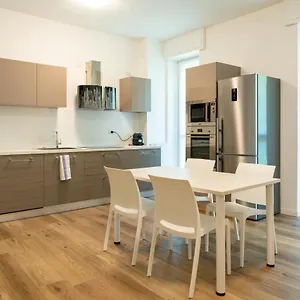  Appartamento 15min Metro Duomo - Rho Fiera - Skyscraper Kitchen Italia